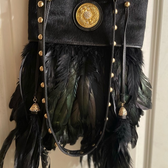 RARE -Michelle Monroe - designer feather /leather - crossbody - Picture 11 of 13